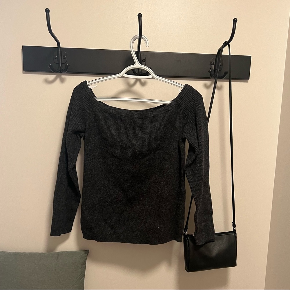 XL - Off the Shoulder Ribbed Cropped Sweater